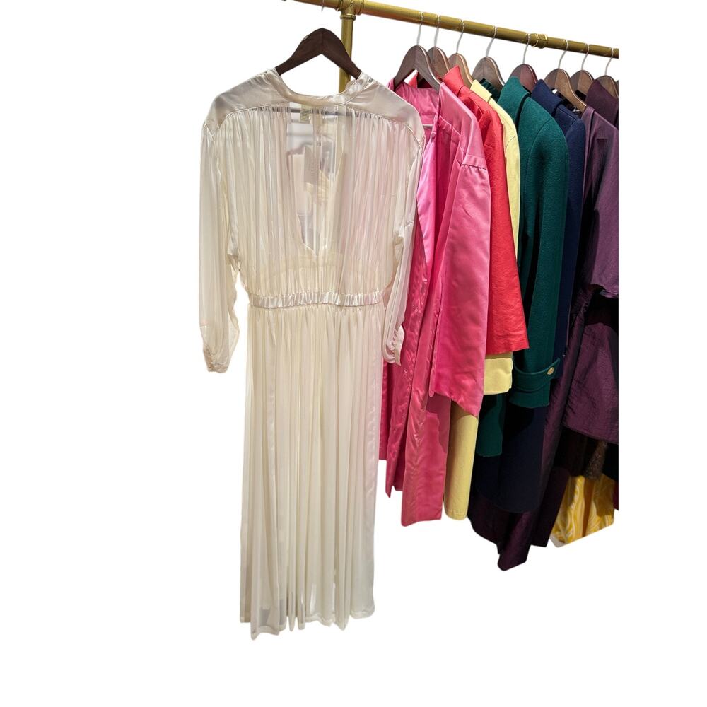 Victoria's Secret Goddess style sheer robe - Picture 3 of 4